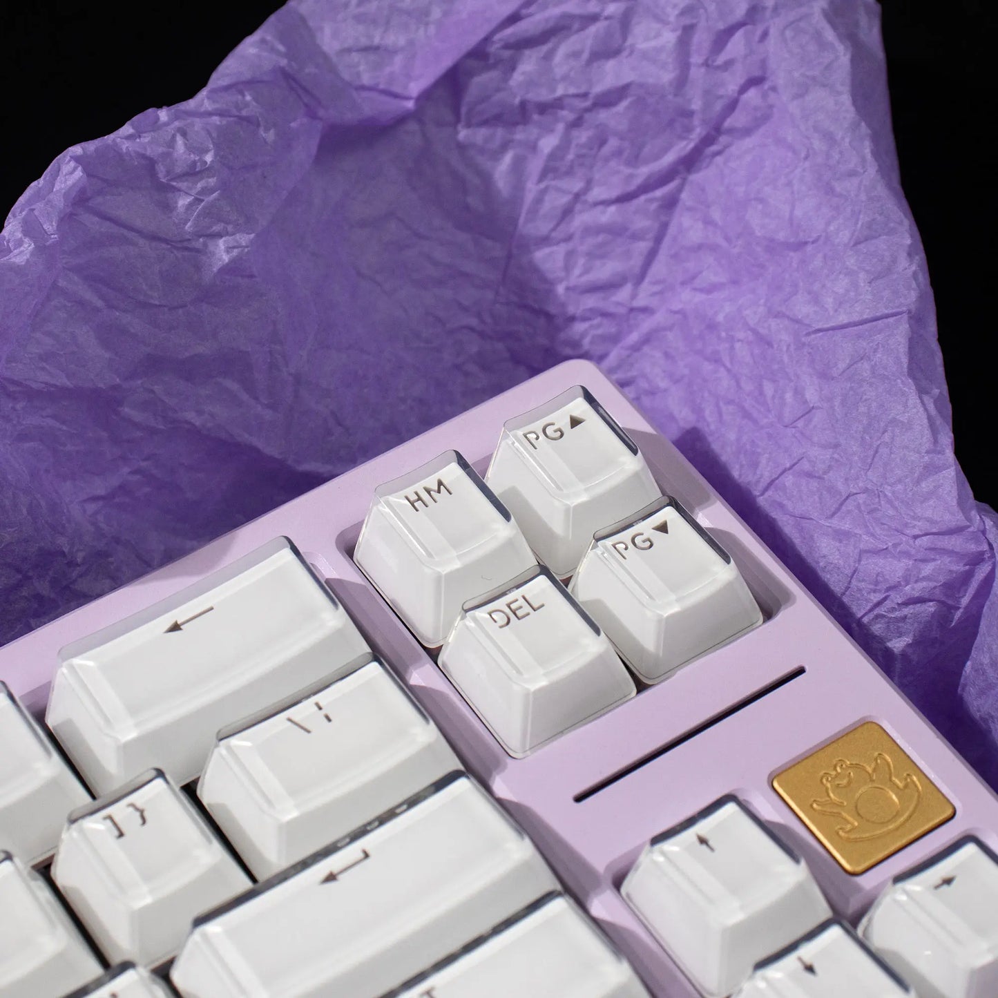 Teclado Jelly Rosa & Branco 123 Teclas 🍓