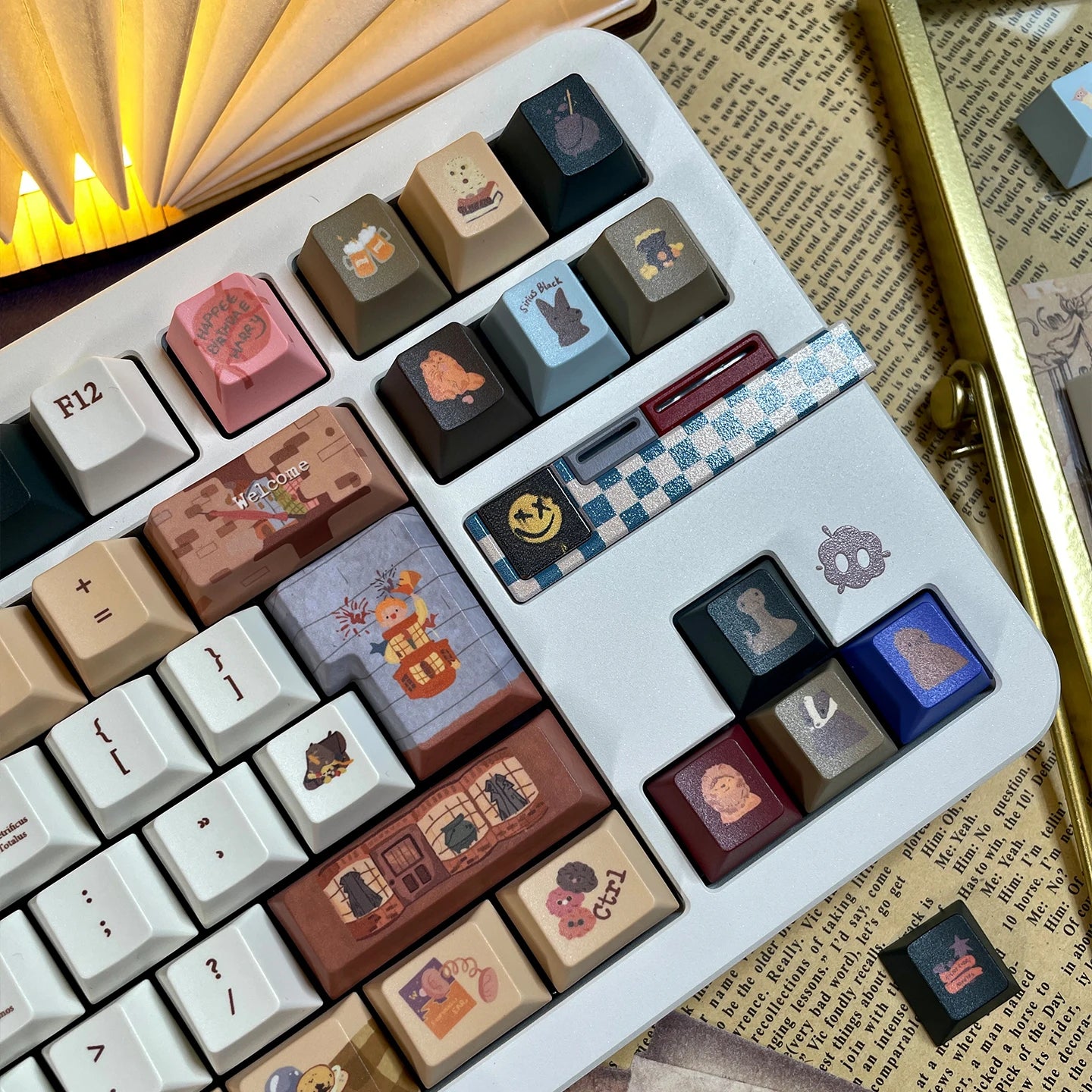 Teclado Retrô 135 Teclas 🎮⌨️