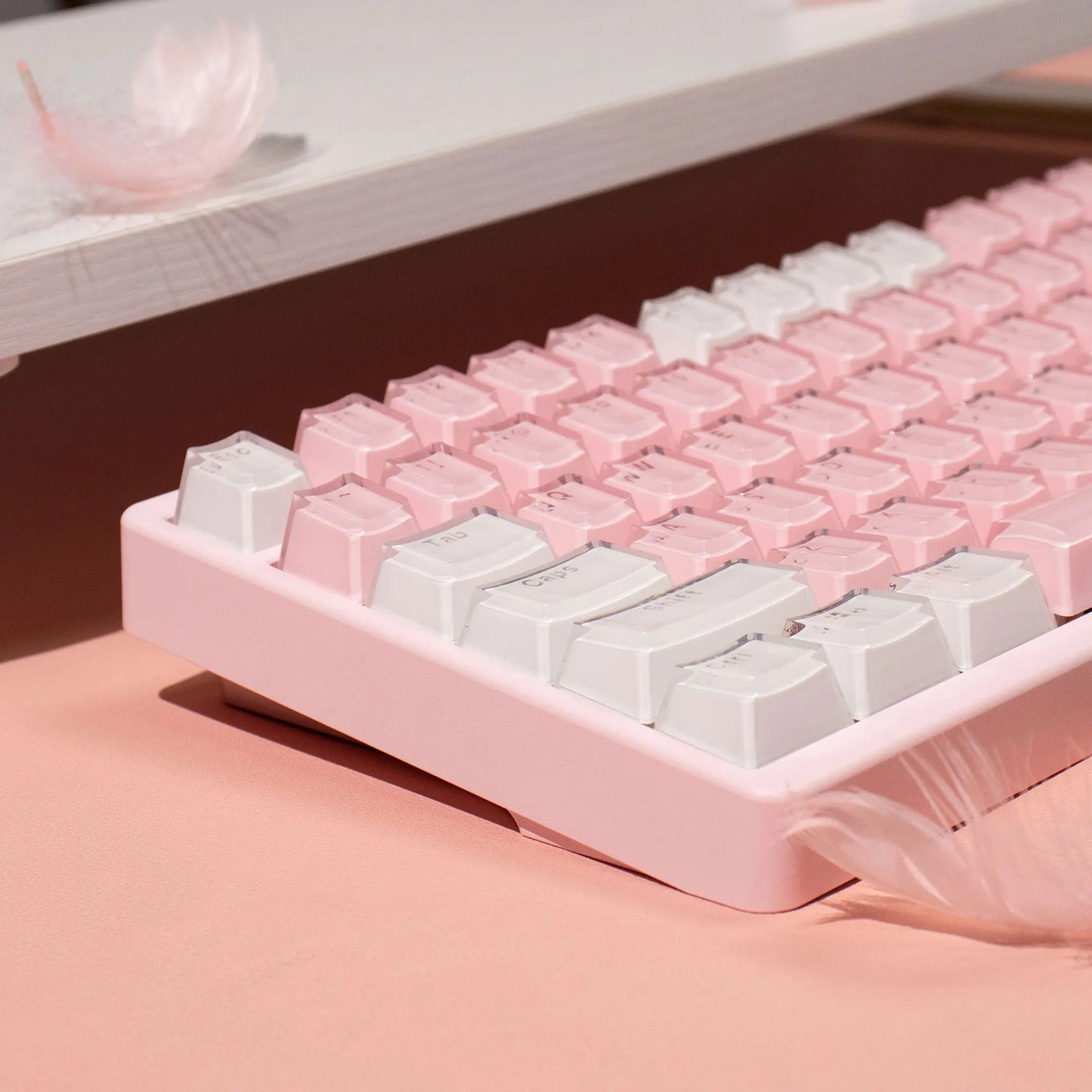 Teclado Jelly Rosa & Branco 123 Teclas 🍓